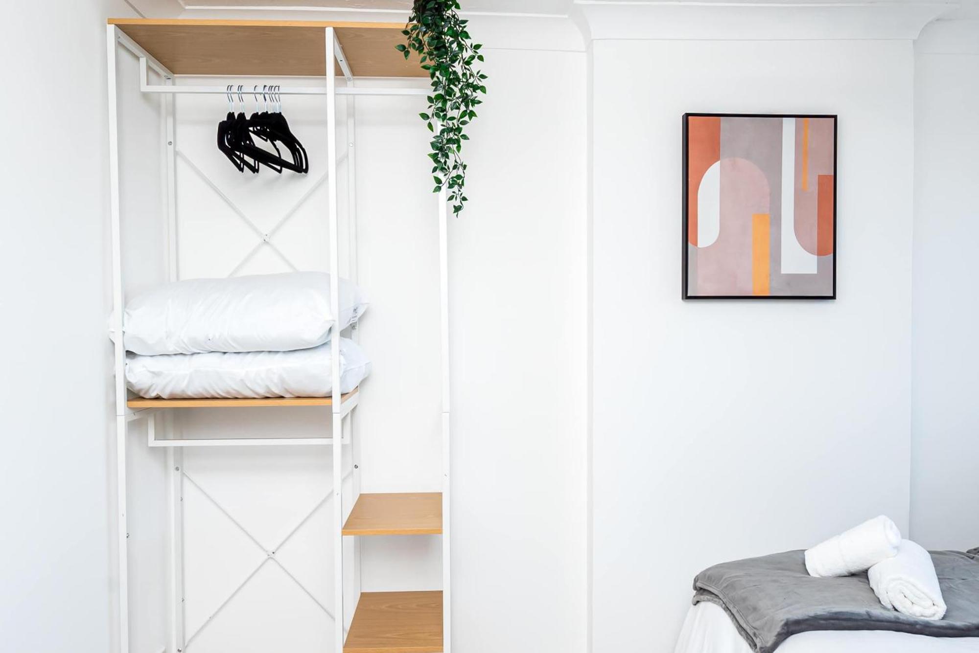 Apartment Private Parking&garden&contractor&families *