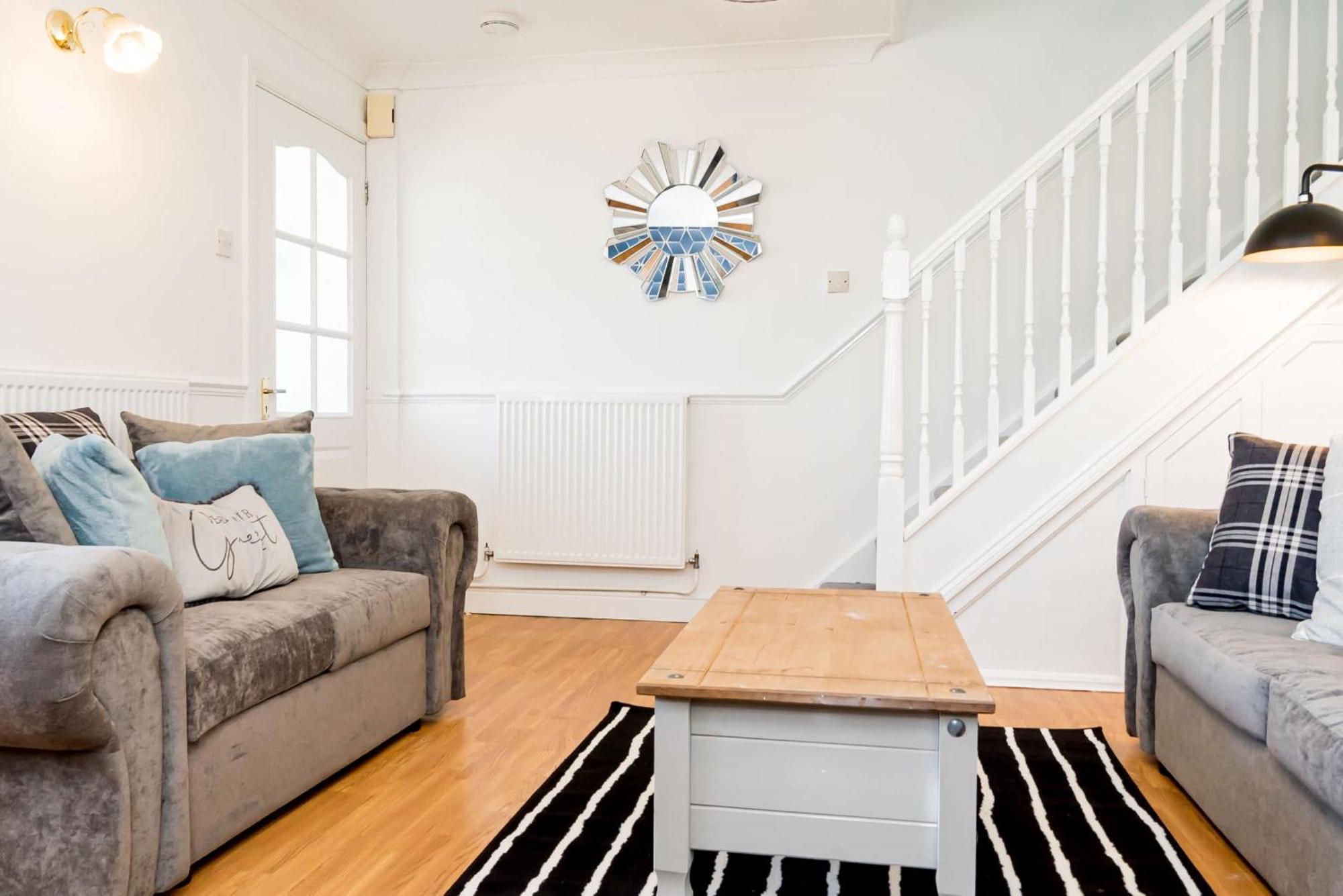 Private Parking&garden&contractor&families Apartment